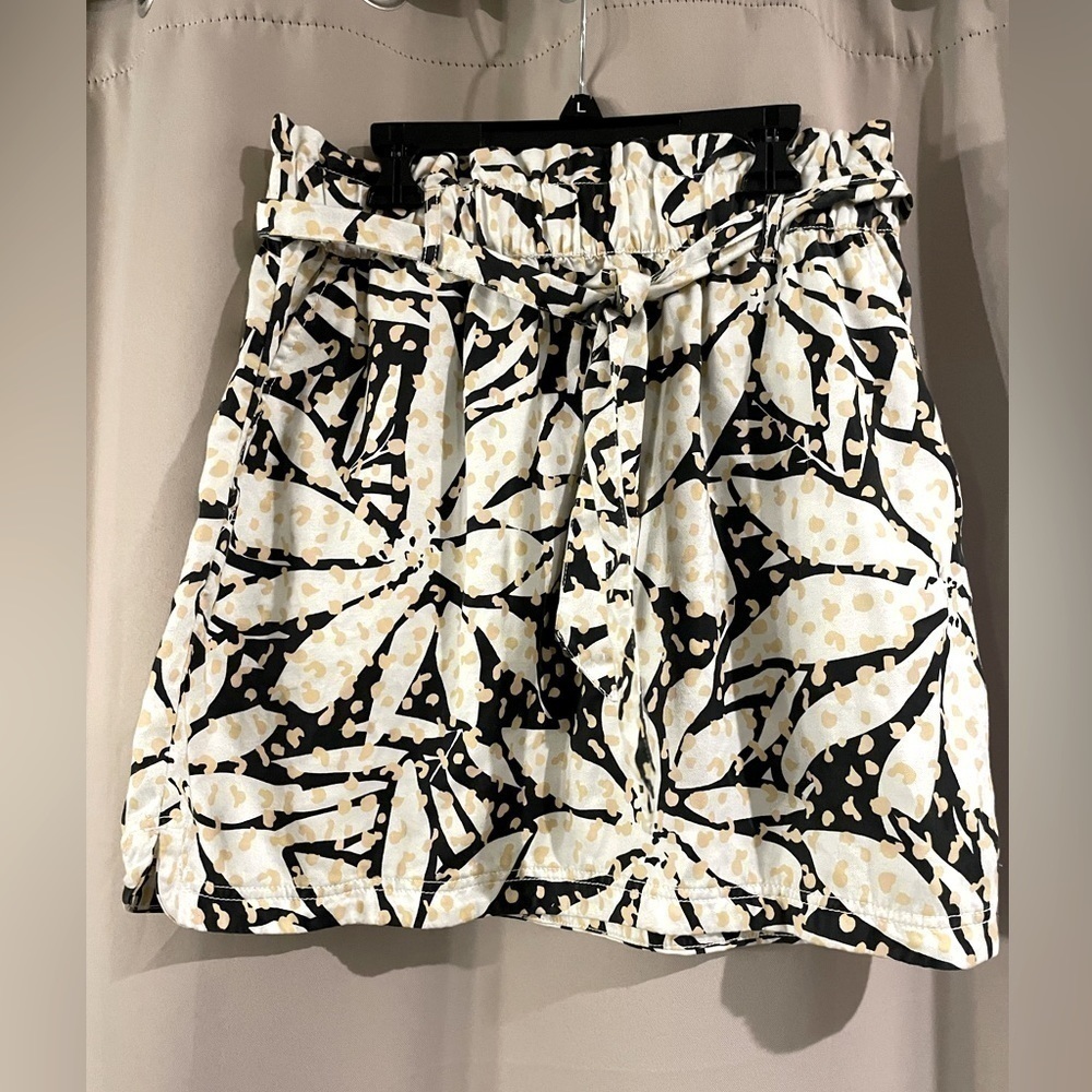 Nicole by Nicole Miller Black, White & Cream Printed Paperbag Midi Skirt